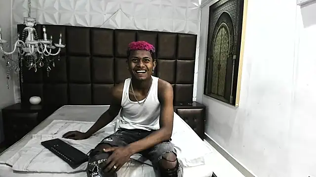 Snapshot of MorenitoDigno chatting on 01-07-26, 06:54 MorenitoDigno online show from 01-07-26, 06:54