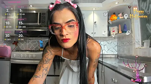 ZAMMIRA online show from 10-25-25, 06:21