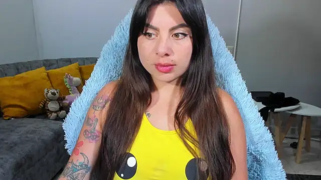 Angel a- online show from 11-18-25, 09:08