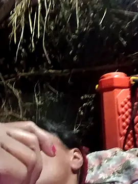 Snapshot of Hot_hat chatting on 12-04-25, 06:38 Hot hat online show from 12-04-25, 06:38