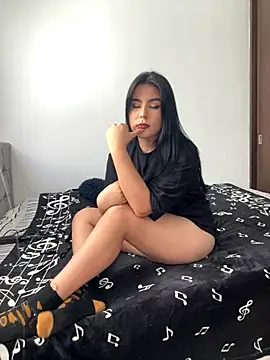 Snapshot of Sienna_LaCroixx chatting on 10-30-25, 07:47 Sienna LaCroixx online show from 10-30-25, 07:47