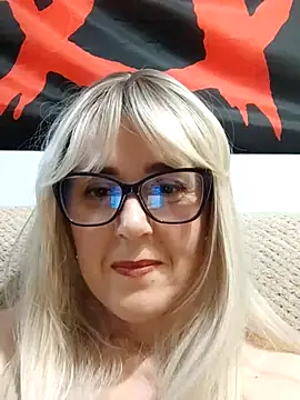 Amelialove42 online show from 12-13-25, 07:53