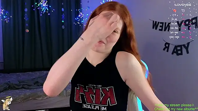 Snapshot of GingerCute chatting on 01-10-26, 07:04 GingerCute online show from 01-10-26, 07:04