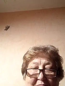 Snapshot of Katherine735 chatting on 10-13-25, 09:48 Katherine735 online show from 10-13-25, 09:48