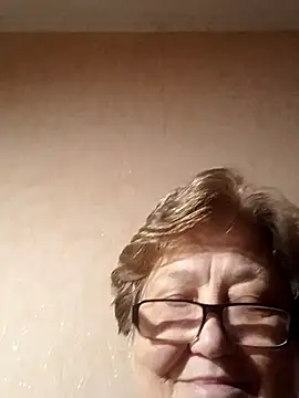 Snapshot of Katherine735 chatting on 10-19-25, 03:12 Katherine735 online show from 10-19-25, 03:12