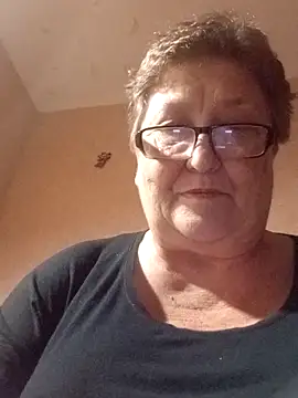 Snapshot of Katherine735 chatting on 11-20-25, 05:45 Katherine735 online show from 11-20-25, 05:45