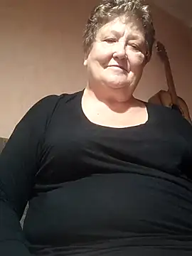 Snapshot of Katherine735 chatting on 12-04-25, 08:06 Katherine735 online show from 12-04-25, 08:06