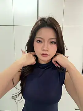 Snapshot of niannian6373 chatting on 02-19-26, 12:34 niannian6373 online show from 02-19-26, 12:34