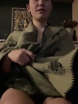 Snapshot of zhenzhen666 chatting on 10-11-25, 04:27 zhenzhen666 online show from 10-11-25, 04:27