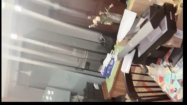 Snapshot of zhenzhen666 chatting on 11-13-25, 11:53 zhenzhen666 online show from 11-13-25, 11:53