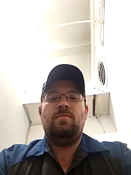 dakotafail92 online show from 10-17-25, 08:33