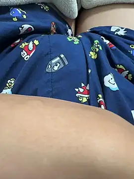 haruki 18old online show from 11-17-25, 02:12