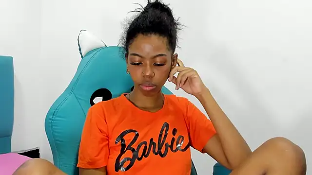 Dakota evans18 online show from 11-28-25, 02:47