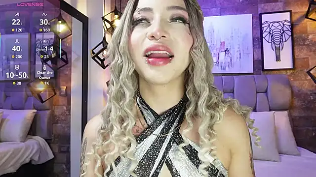 Sophia Bellucci online show from 12-18-25, 12:22