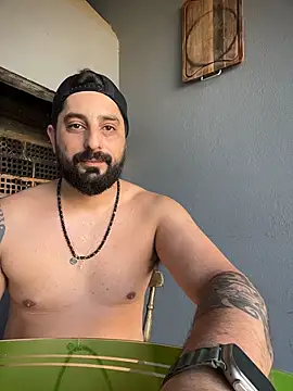 Snapshot of Sedutor69- chatting on 11-04-25, 07:57 Sedutor69- online show from 11-04-25, 07:57