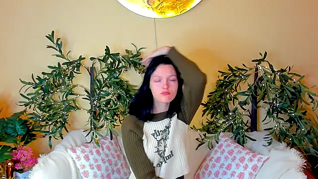 OletaReffner online show from 10-19-25, 11:11