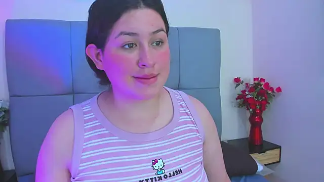 azul vera online show from 11-18-25, 02:21