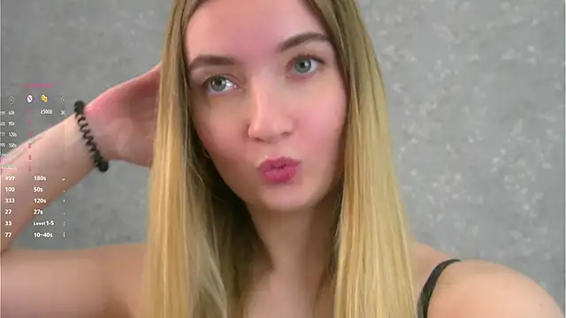 Snapshot of Marylandyy chatting on 11-29-25, 08:17 Marylandyy online show from 11-29-25, 08:17