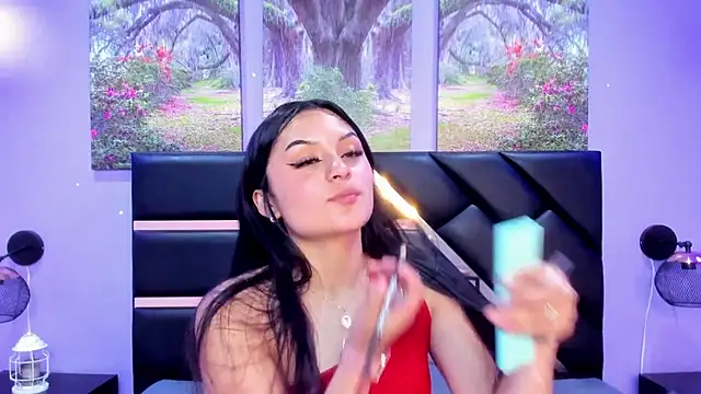 Snapshot of GAbrielaBotero chatting on 01-07-26, 07:27 GAbrielaBotero online show from 01-07-26, 07:27