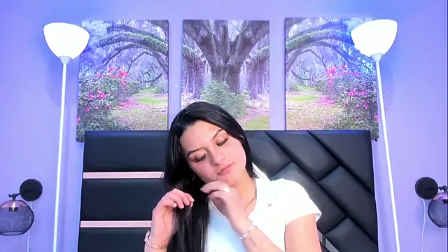 Snapshot of GAbrielaBotero chatting on 01-16-26, 07:40 GAbrielaBotero online show from 01-16-26, 07:40