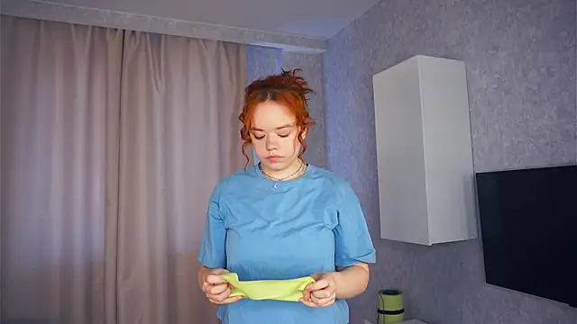 Snapshot of MelodyHasbrouck chatting on 10-10-25, 06:12 MelodyHasbrouck online show from 10-10-25, 06:12