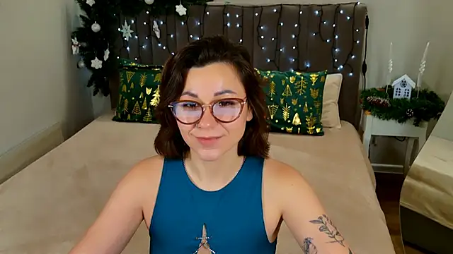 EdenSolis online show from 12-21-25, 09:27