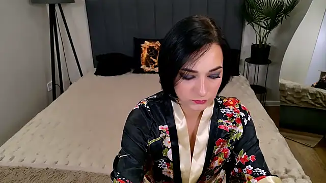 Snapshot of BaileeLynn chatting on 10-18-25, 11:33 BaileeLynn online show from 10-18-25, 11:33