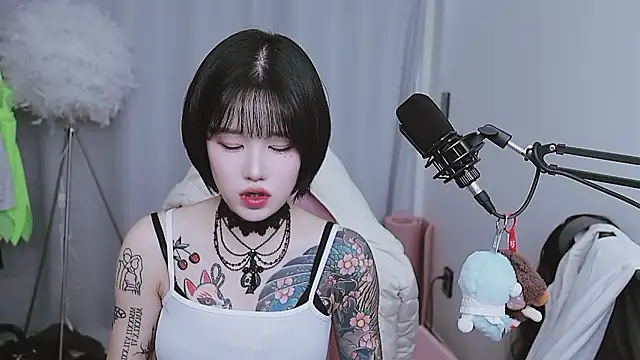 MISA 02 online show from 05-08-26, 01:16