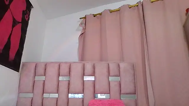 Snapshot of abby_moss_2 chatting on 11-27-25, 05:09 abby moss 2 online show from 11-27-25, 05:09