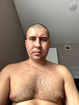 AronMode online show from 11-25-25, 10:48