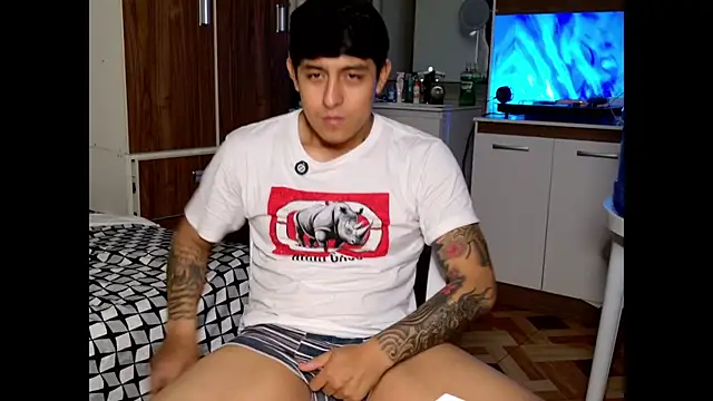  sucioguapo online show from 10-25-25, 05:59