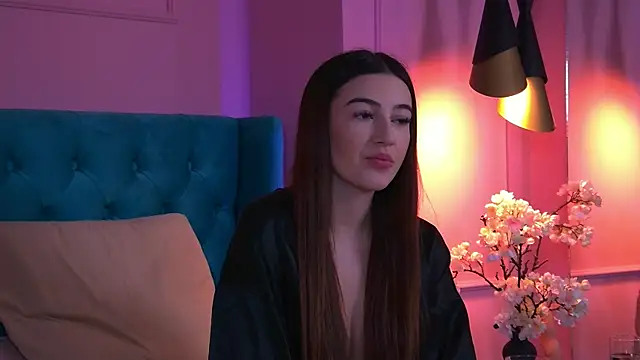 TaliaMorenne online show from 10-24-25, 04:47