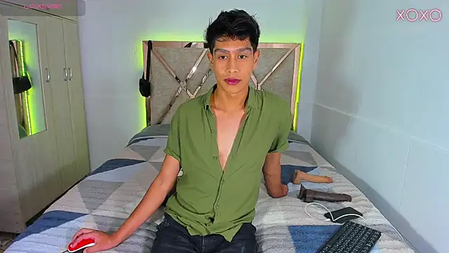 Snapshot of Jacovo2002 chatting on 10-09-25, 09:46 Jacovo2002 online show from 10-09-25, 09:46