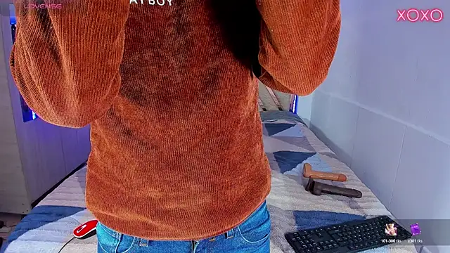 Snapshot of Jacovo2002 chatting on 10-11-25, 03:54 Jacovo2002 online show from 10-11-25, 03:54