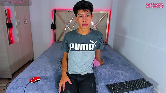 Snapshot of Jacovo2002 chatting on 10-19-25, 02:34 Jacovo2002 online show from 10-19-25, 02:34