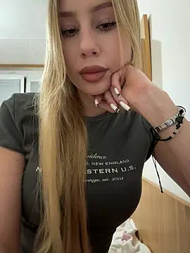 Snapshot of JudithCarly chatting on 04-07-26, 09:37 JudithCarly online show from 04-07-26, 09:37