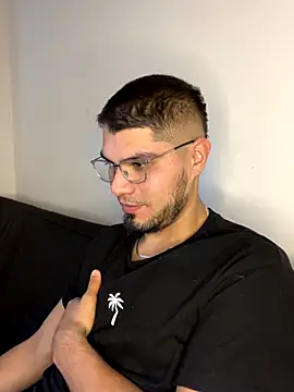 mirallesandbig online show from 11-06-25, 10:32