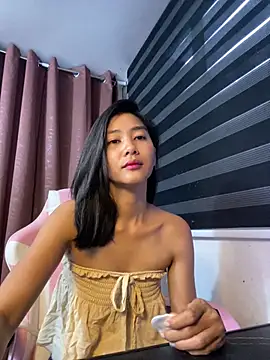 Snapshot of De_amore chatting on 11-24-25, 11:37 De amore online show from 11-24-25, 11:37