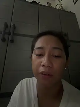 Snapshot of magandangpilipina chatting on 04-29-26, 08:04 magandangpilipina online show from 04-29-26, 08:04