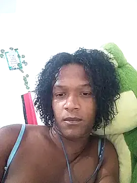 Snapshot of jgehghsAz09 chatting on 10-22-25, 01:28 jgehghsAz09 online show from 10-22-25, 01:28