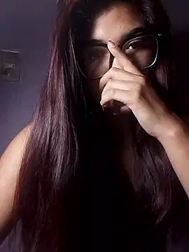 Snapshot of alisaram chatting on 10-13-25, 08:31 alisaram online show from 10-13-25, 08:31