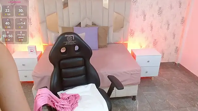 MARIANA TAY1 online show from 10-24-25, 03:03