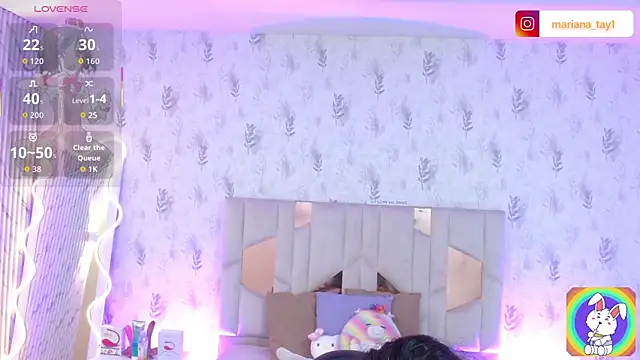 Snapshot of MARIANA_TAY1 chatting on 01-06-26, 03:21 MARIANA TAY1 online show from 01-06-26, 03:21