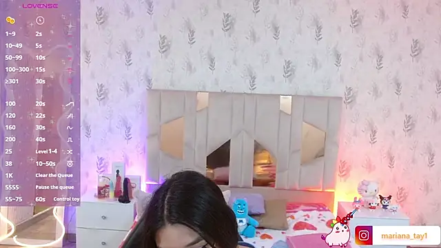 Snapshot of MARIANA_TAY1 chatting on 02-01-26, 03:27 MARIANA TAY1 online show from 02-01-26, 03:27