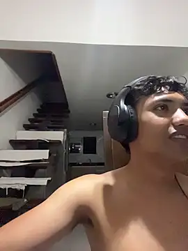 Flirtdick03 online show from 11-02-25, 05:21