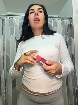 Lolathebaddie online show from 11-11-25, 04:51