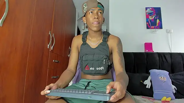 latin kay1 online show from 02-11-26, 09:09