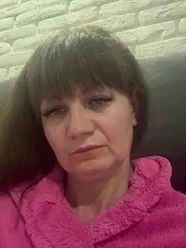 Butterfly8385 online show from 05-17-26, 07:43