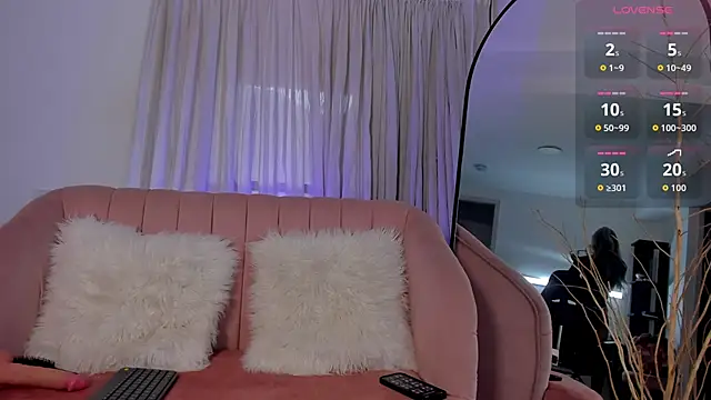 val dream04 online show from 10-17-25, 12:08