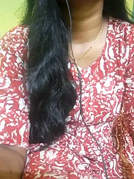Snapshot of tamil_kanaka chatting on 05-19-26, 07:15 tamil kanaka online show from 05-19-26, 07:15